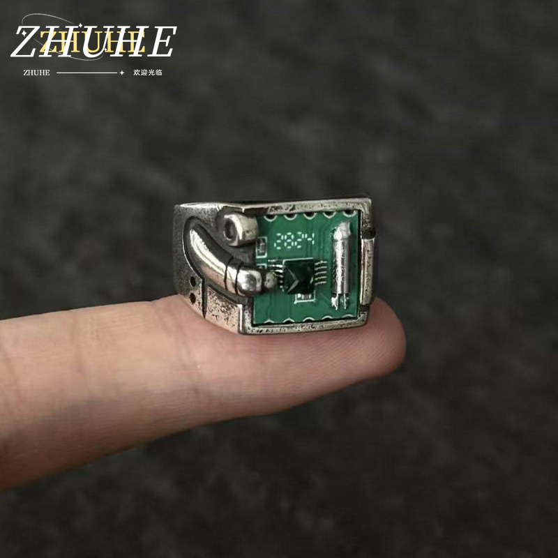 Tech Accessories Industry - خاتم بتصميم لوحة دوائر مطبوعة مستوحى