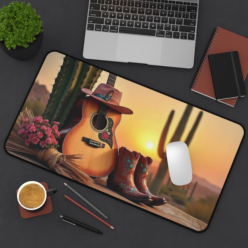 Tech Accessories To Gift - لوحة ماوس جيتار الصحراء، هدية لعشاق