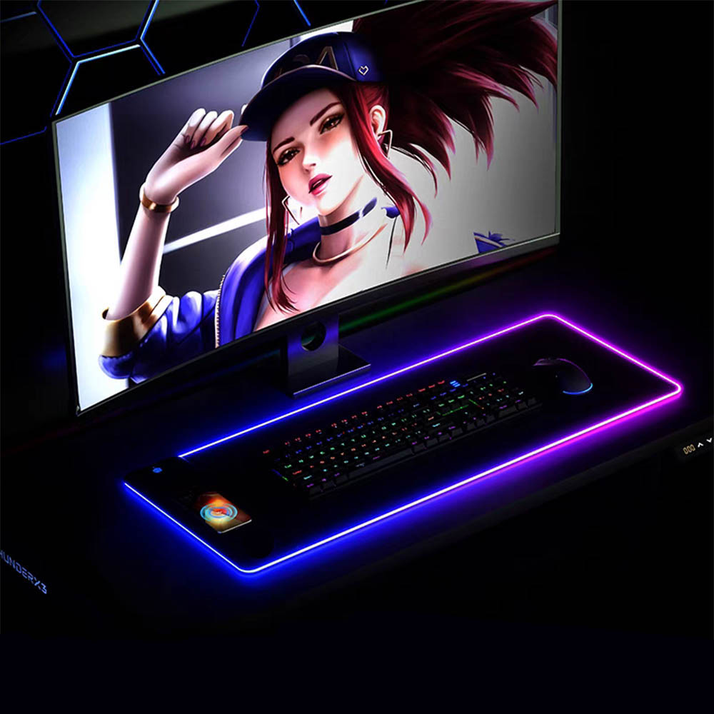Mouse Charging Pad - لوحة ماوس RGB مع شاحن لاسلكي